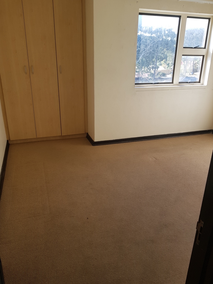 To Let 1 Bedroom Property for Rent in Braelyn Eastern Cape